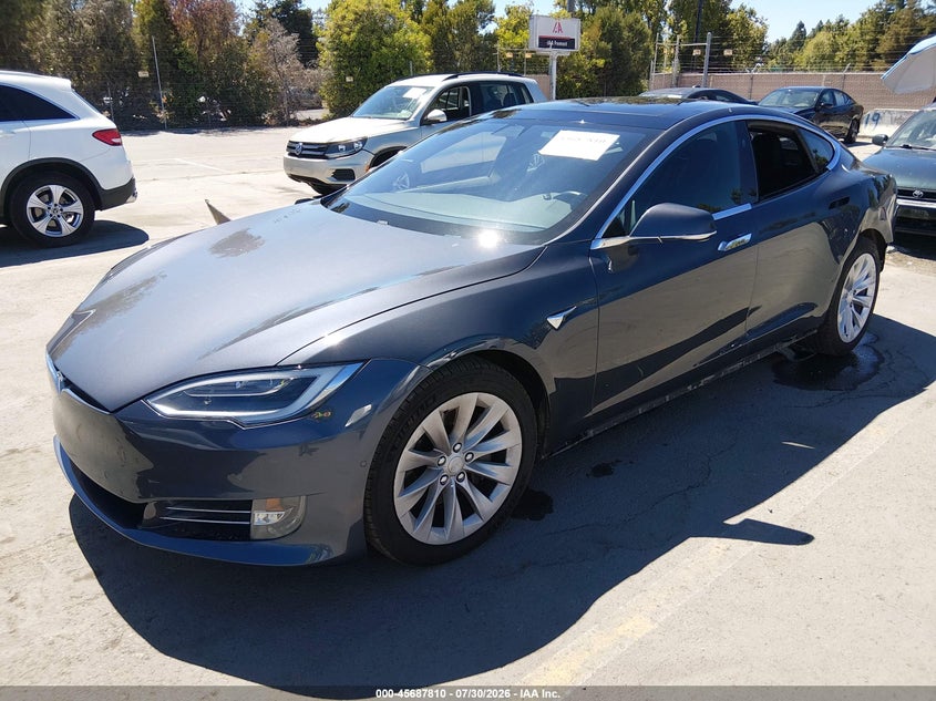 2018 Tesla Model s VIN 5YJSA1E29JF277044 IAAI salvage auction — UNKNOWN, Salvage Title, sold $8,850 on 2026-09-03 (photo 2)