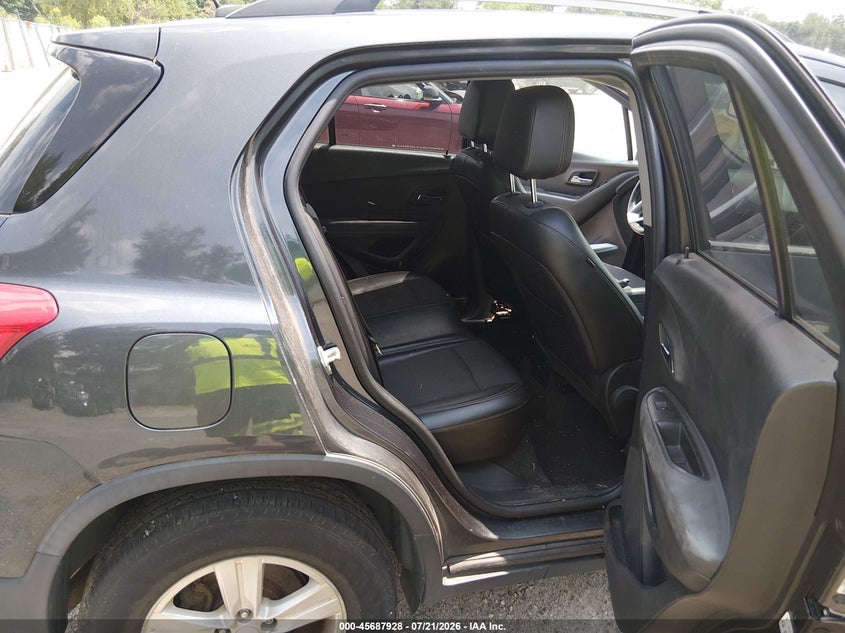 2017 Chevrolet Trax VIN KL7CJPSB1HB120629 IAAI salvage auction — NORMAL WEAR, Clear (New Jersey), sold $225 on 2026-07-28 (photo 8)