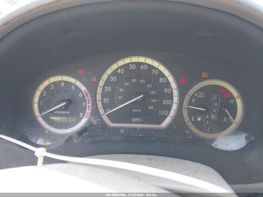 2004 Toyota Sienna VIN 5TDZA23C44S092111 IAAI salvage auction — NORMAL WEAR, Clear (Maryland), sold $400 on 2026-07-30 (photo 7)