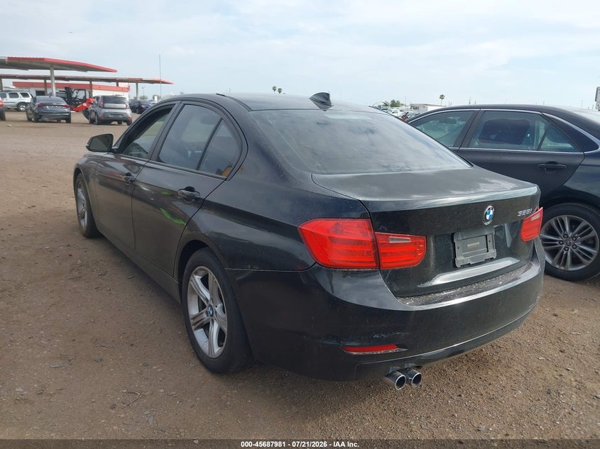 2013 BMW 3 series VIN WBA3A5G54DNP26068 IAAI salvage auction — NORMAL WEAR, Clear-Dealer Only (Arizona), sold $25 on 2026-07-28 (photo 3)