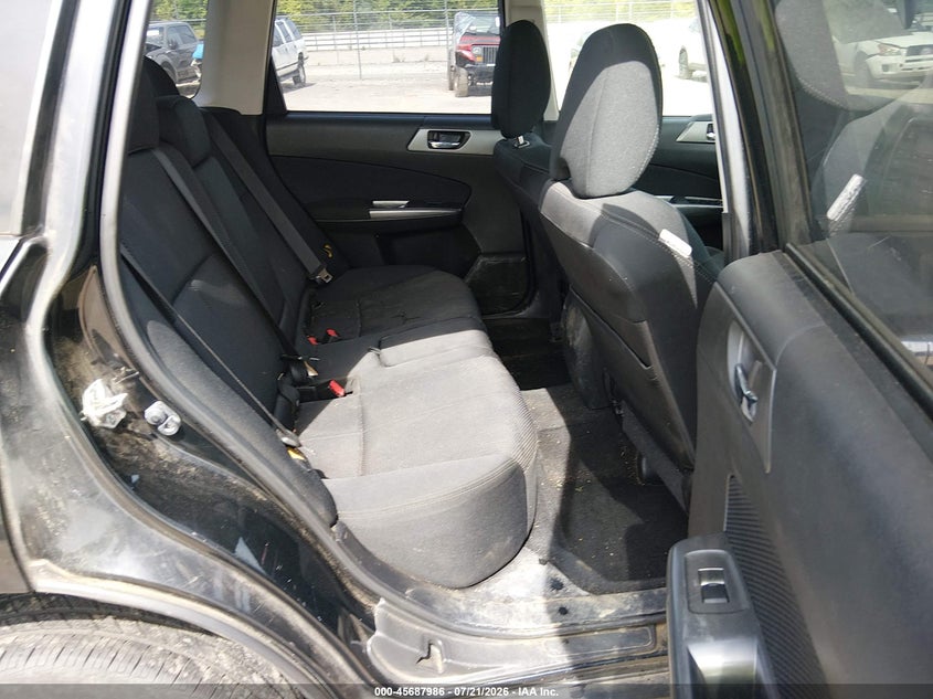 2013 Subaru Forester VIN JF2SHACC5DH438177 IAAI salvage auction — NORMAL WEAR, Salvage Rebuilt (North Carolina), sold $25 on 2026-07-29 (photo 8)