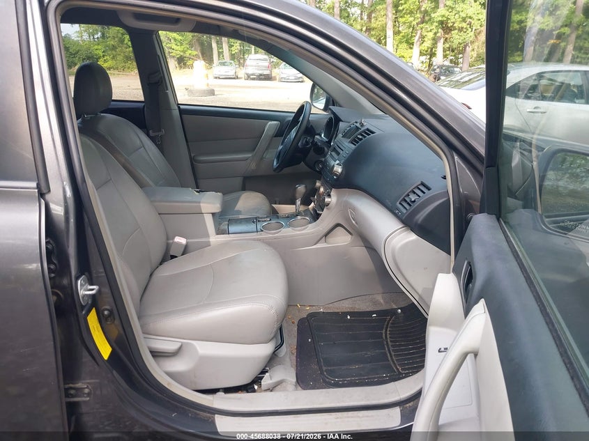 2008 Toyota Highlander VIN JTEDS41A182001146 IAAI salvage auction — LEFT FRONT, Clear (Virginia), sold $350 on 2026-07-28 (photo 5)