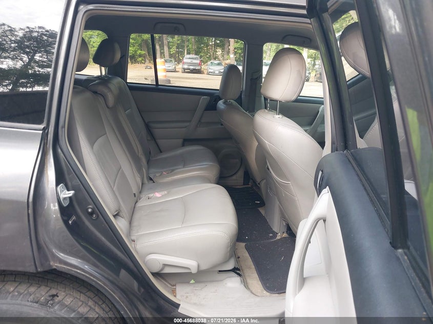 2008 Toyota Highlander VIN JTEDS41A182001146 IAAI salvage auction — LEFT FRONT, Clear (Virginia), sold $350 on 2026-07-28 (photo 8)