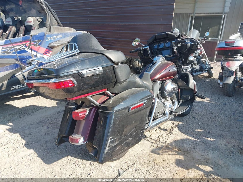 2015 Harley-davidson Electra glide VIN 1HD1FCM13FB673691 IAAI salvage auction — SIDE, Salvage (Ohio), sold $2,600 on 2026-09-07 (photo 4)