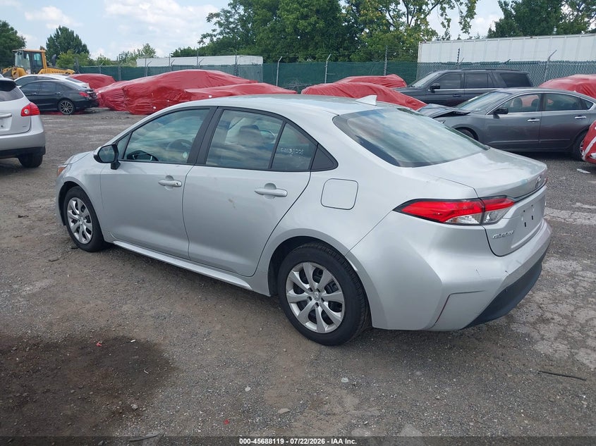 2024 Toyota Corolla VIN 5YFB4MDE2RP123957 IAAI salvage auction — SIDE, Salvage Title, sold $14,000 on 2026-07-31 (photo 3)
