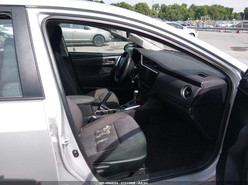 2018 Toyota Corolla VIN 5YFBURHE7JP752514 IAAI salvage auction — NORMAL WEAR, Clear-Dealer Only (North Carolina), sold $875 on 2026-07-29 (photo 5)