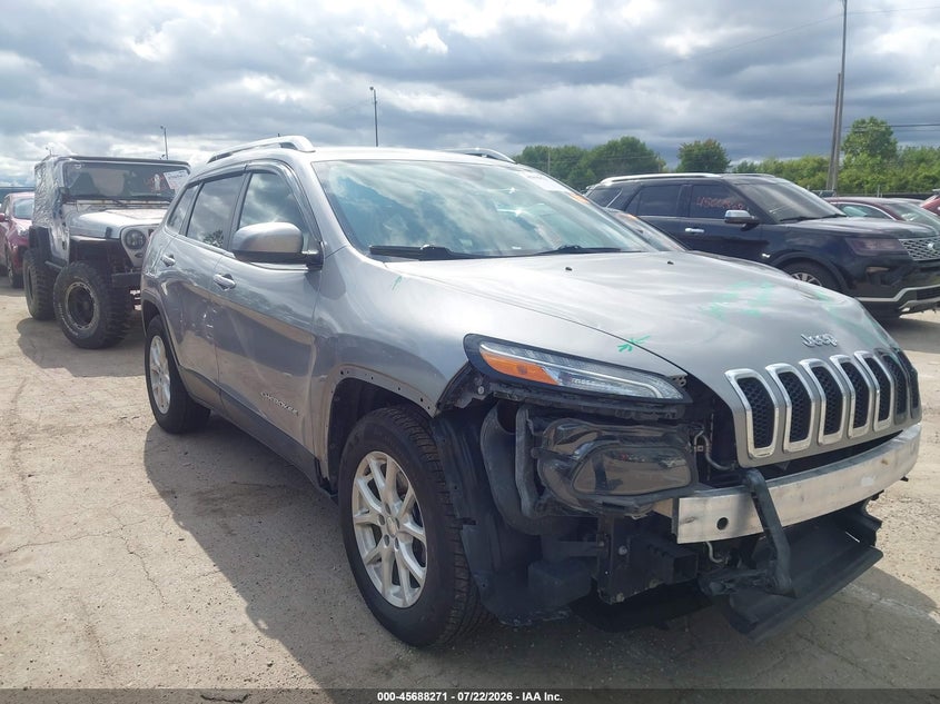 2015 Jeep Cherokee VIN 1C4PJMCS0FW577813 IAAI salvage auction — FRONT END, Wait Title, sold $750 on 2026-08-07 (photo 1)