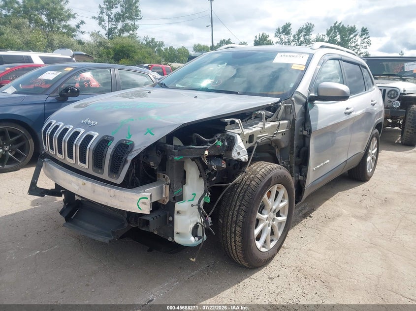 2015 Jeep Cherokee VIN 1C4PJMCS0FW577813 IAAI salvage auction — FRONT END, Wait Title, sold $750 on 2026-08-07 (photo 2)