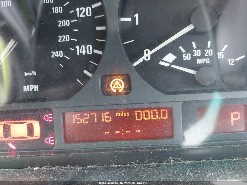 2000 BMW 3 series VIN WBAAM5332YFR15191 IAAI salvage auction — NORMAL WEAR, Clear (North Carolina), sold $300 on 2026-07-30 (photo 7)