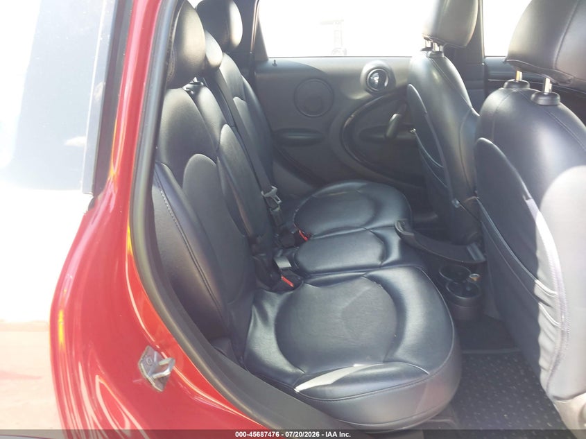 2015 Mini Countryman VIN WMWZC5C5XFWP46249 IAAI salvage auction — NORMAL WEAR, Clear (New Hampshire), sold $25 on 2026-07-28 (photo 8)