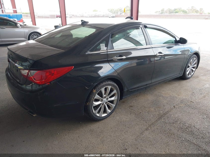 2011 Hyundai Sonata VIN 5NPEC4AC8BH148254 IAAI salvage auction — NORMAL WEAR, Clear - Dealer Only (California), sold $25 on 2026-07-28 (photo 4)