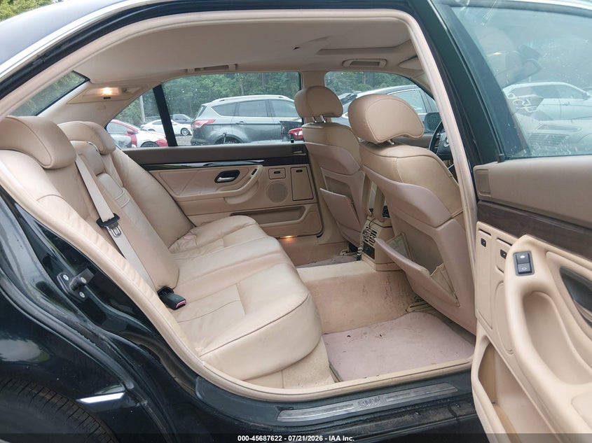 2001 BMW 7 series VIN WBAGH834X1DP28405 IAAI salvage auction — NORMAL WEAR, Clear (Maryland), sold $1,150 on 2026-07-29 (photo 8)