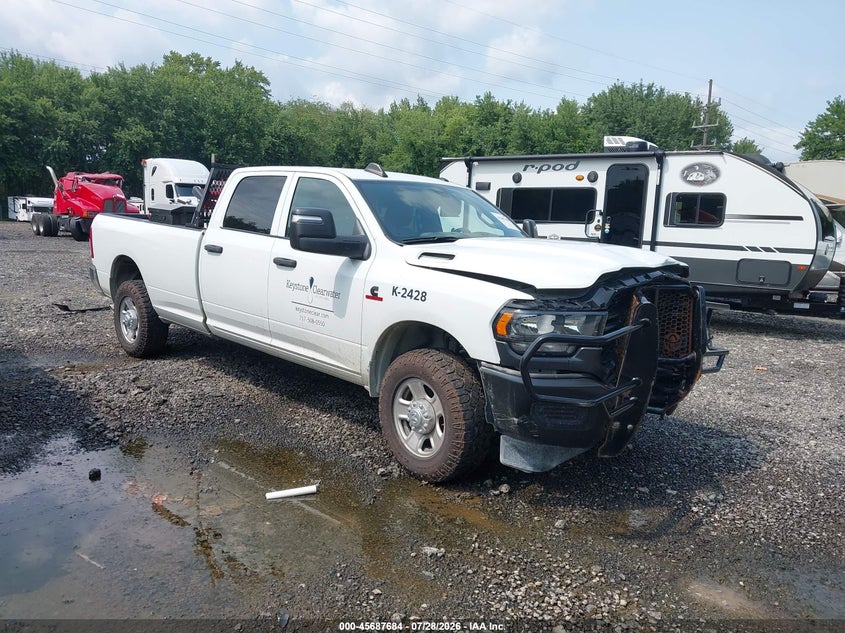 2024 Ram 2500 VIN 3C6UR5HL9RG175852 IAAI salvage auction — FRONT END, Wait Title, sold $11,800 on 2026-10-09 (photo 1)