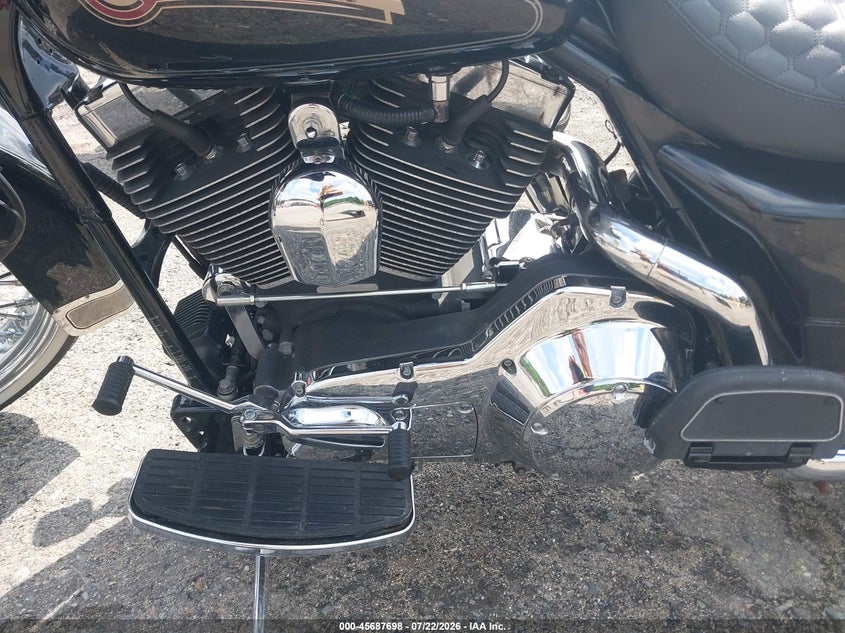 2005 Harley-davidson Flhtci VIN 1HD1FFW135Y664869 IAAI salvage auction — REAR END, Salvage (Massachusetts), sold $950 on 2026-09-19 (photo 9)