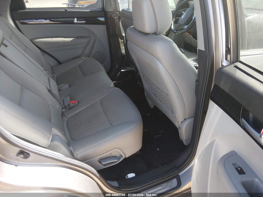 2014 Kia Sorento VIN 5XYKW4A70EG495344 IAAI salvage auction — NORMAL WEAR, Clear - Dealer Only (California), sold $25 on 2026-07-29 (photo 8)