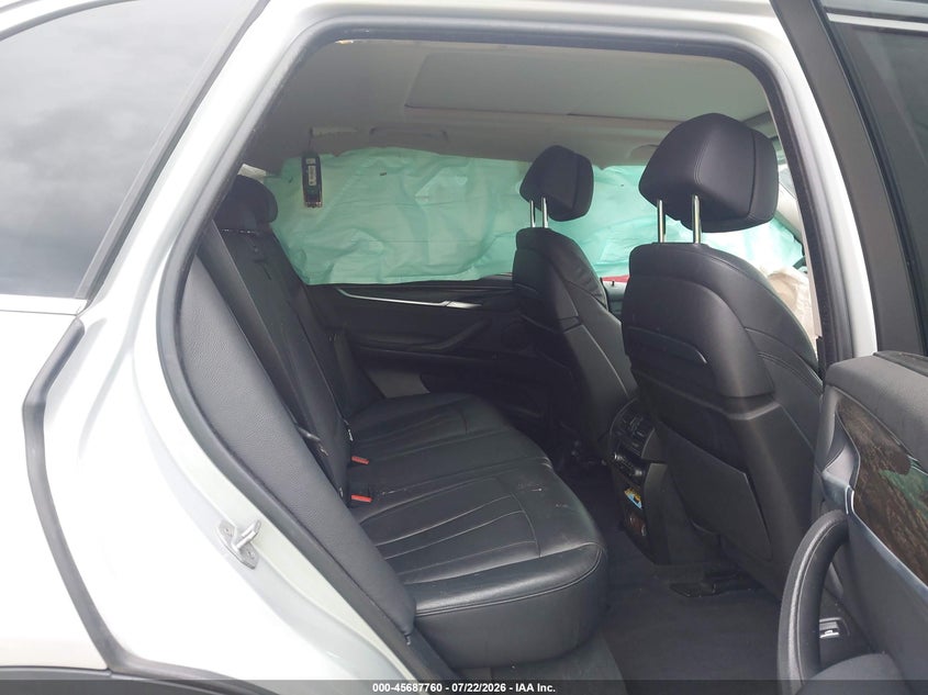 2015 BMW X5 VIN 5UXKR0C55F0K66188 IAAI salvage auction — FRONT END, Wait Title, sold $2,400 on 2026-08-21 (photo 8)