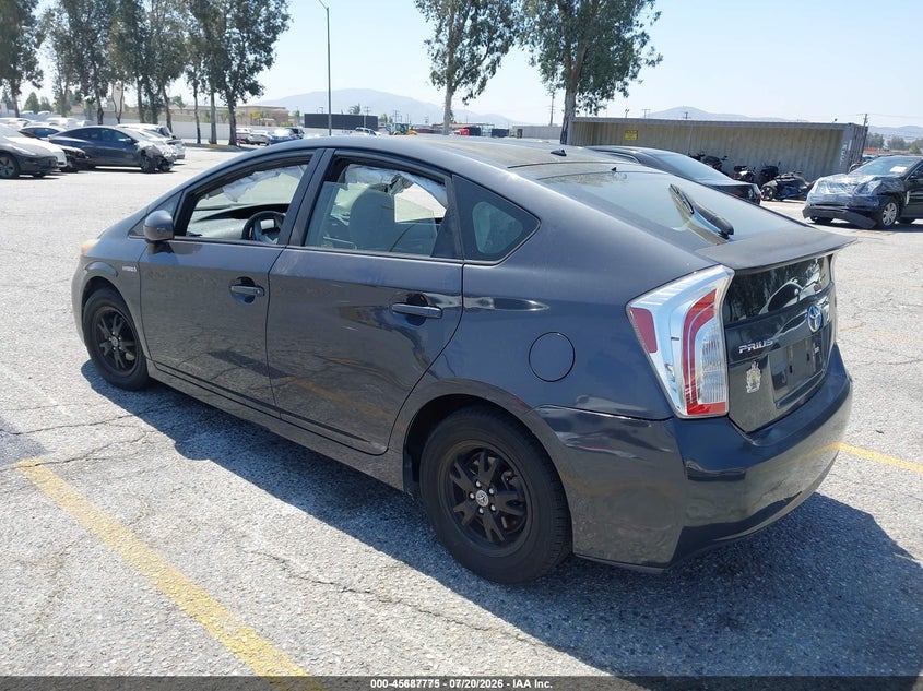2014 Toyota Prius VIN JTDKN3DU7E1770593 IAAI salvage auction — RIGHT SIDE, Non-Repairable (California), sold $25 on 2026-07-28 (photo 3)