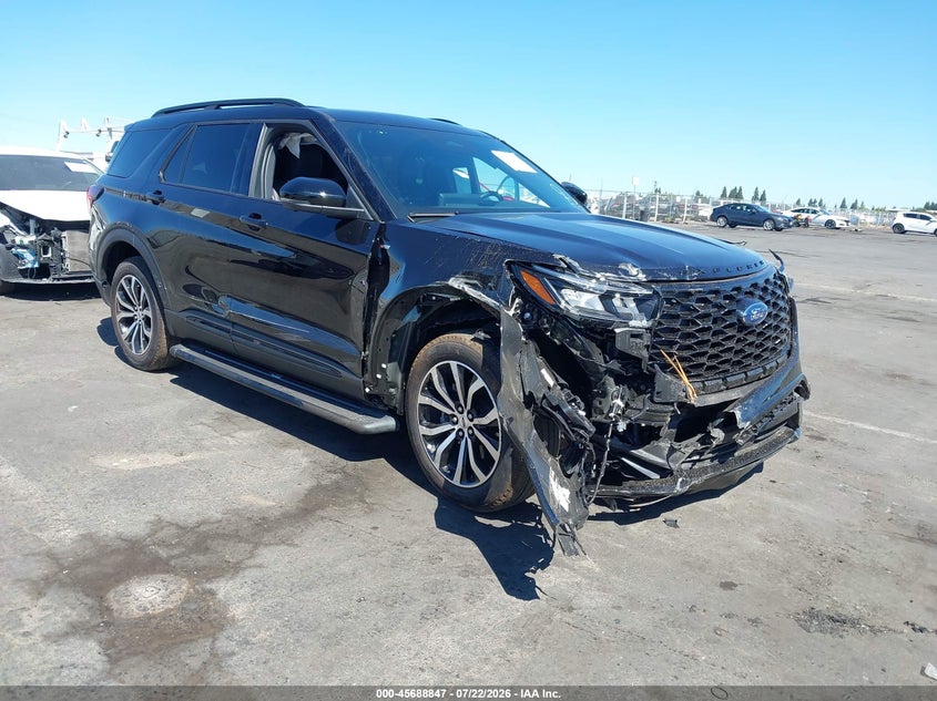 2026 Ford Explorer VIN 1FMUK8KH3TGB48857 — IAAI salvage auction photo