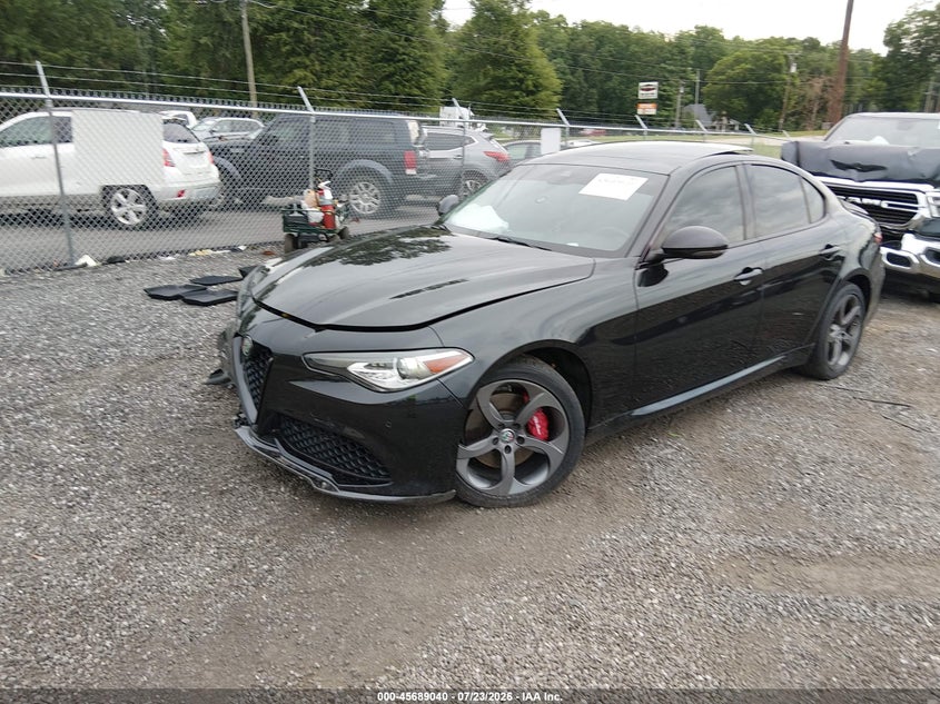 2017 Alfa romeo Giulia VIN ZARFAEENXH7537024 IAAI salvage auction — FRONT END, Salvage Title, sold $1,500 on 2026-08-20 (photo 2)