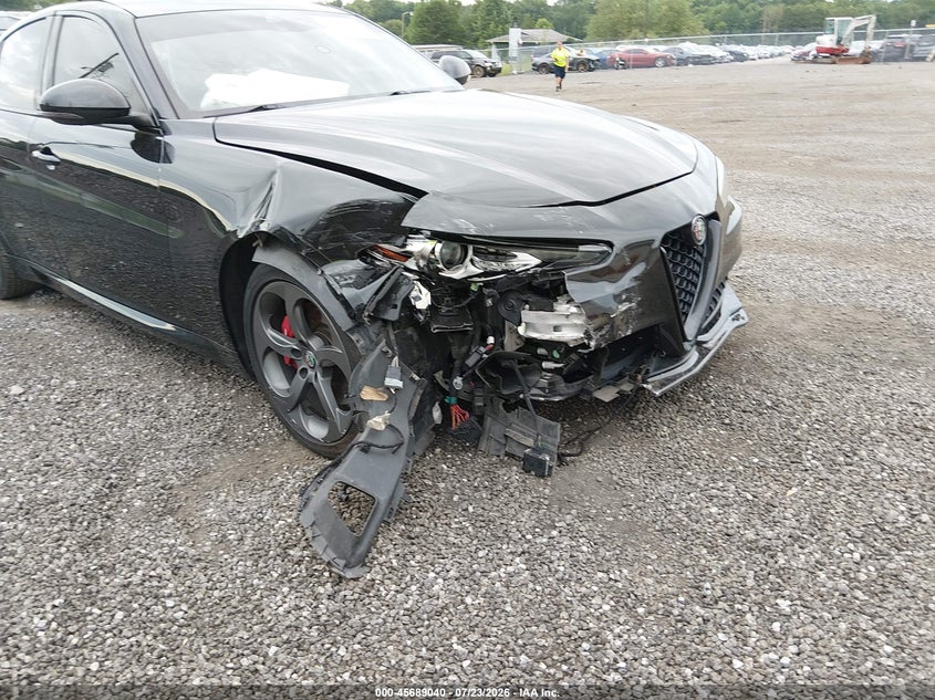 2017 Alfa romeo Giulia VIN ZARFAEENXH7537024 IAAI salvage auction — FRONT END, Salvage Title, sold $1,500 on 2026-08-20 (photo 6)