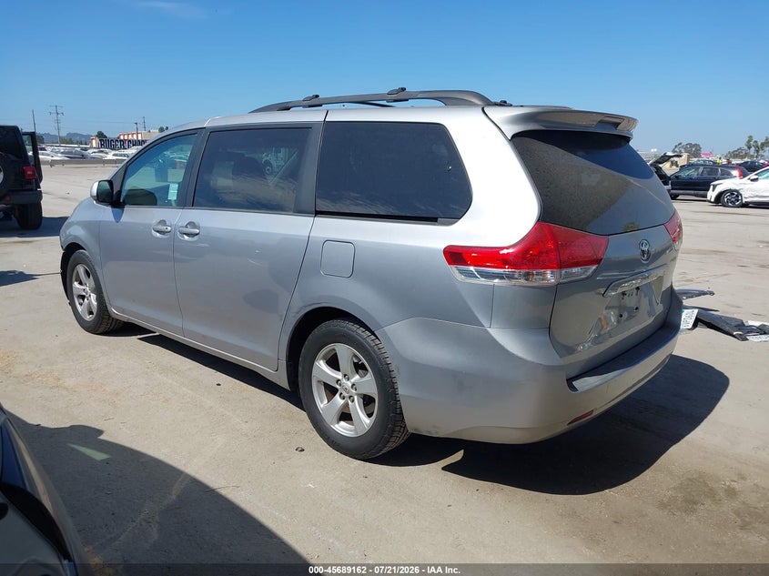2012 Toyota Sienna VIN 5TDKK3DC8CS237555 IAAI salvage auction — FRONT END, Salvage Title, sold $1,800 on 2026-08-01 (photo 3)