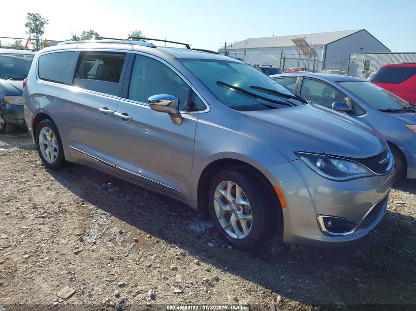 2020 Chrysler Pacifica VIN 2C4RC1GGXLR144138 IAAI salvage auction — WATER/FLOOD, Wait Title, sold $2,450 on 2026-08-27 (photo 1)