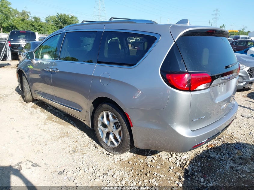 2020 Chrysler Pacifica VIN 2C4RC1GGXLR144138 IAAI salvage auction — WATER/FLOOD, Wait Title, sold $2,450 on 2026-08-27 (photo 3)