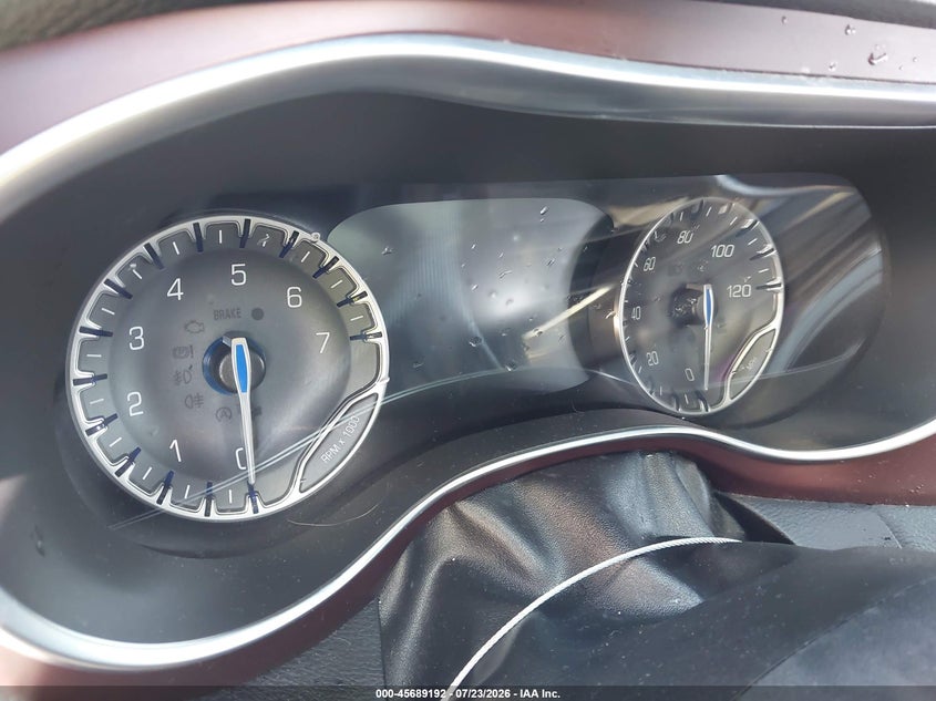 2020 Chrysler Pacifica VIN 2C4RC1GGXLR144138 IAAI salvage auction — WATER/FLOOD, Wait Title, sold $2,450 on 2026-08-27 (photo 7)