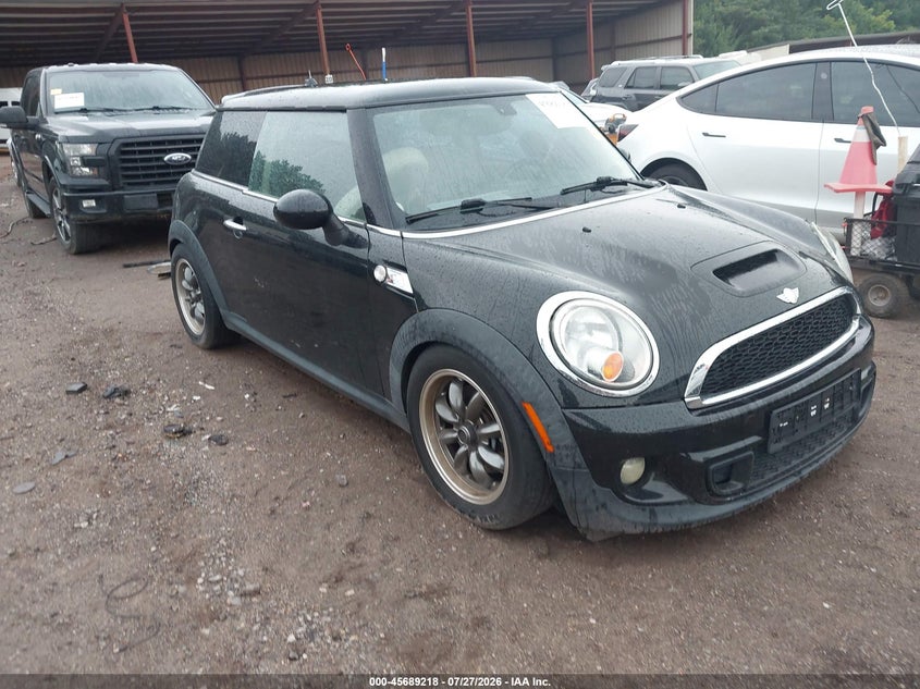 2012 Mini Cooper VIN WMWSV3C53CTY27672 IAAI salvage auction — LEFT FRONT, Salvage (Alabama), sold $1,250 on 2026-08-27 (photo 1)