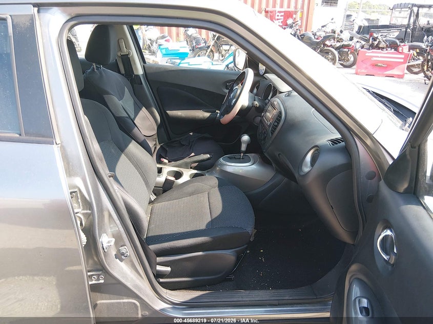 2016 Nissan Juke VIN JN8AF5MR3GT609007 IAAI salvage auction — NORMAL WEAR, Clear (Illinois), sold $25 on 2026-07-28 (photo 5)
