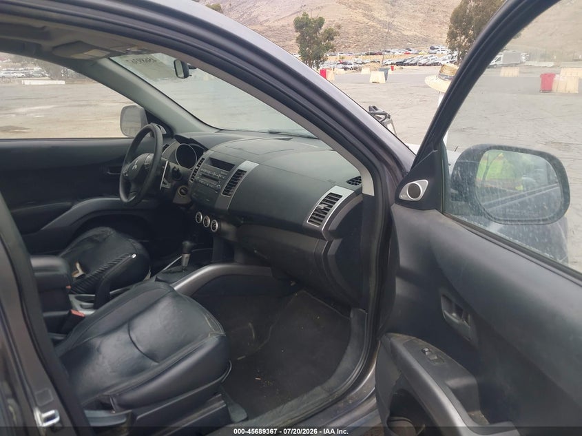 2007 Mitsubishi Outlander VIN JA4MS41XX7Z001588 IAAI salvage auction — NORMAL WEAR, Clear - Dealer Only (California), sold $200 on 2026-07-28 (photo 5)
