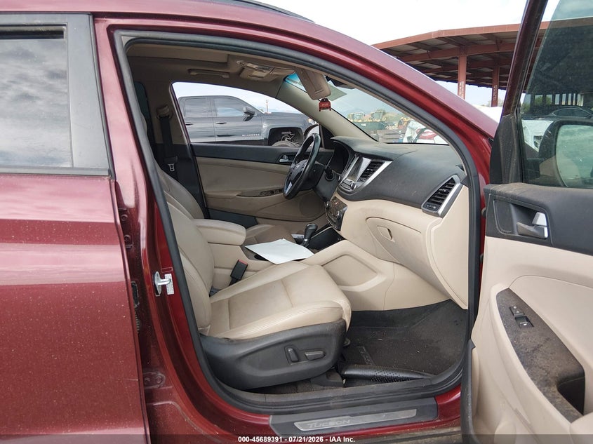 2016 Hyundai Tucson VIN KM8J33A2XGU159698 IAAI salvage auction — NORMAL WEAR, Clear-Dealer Only (Arizona), sold $200 on 2026-07-28 (photo 5)