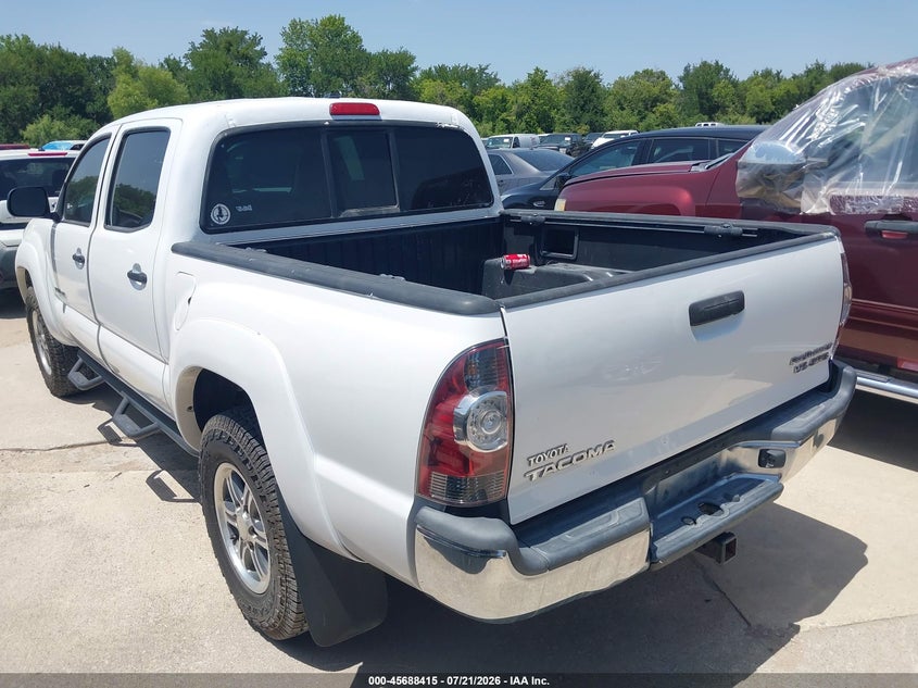 2011 Toyota Tacoma VIN 5TFJU4GN4BX007318 IAAI salvage auction — THEFT, Original (Texas), sold $1,600 on 2026-07-29 (photo 3)
