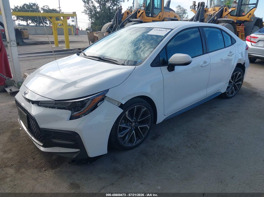 2020 Toyota Corolla VIN 5YFS4RCE0LP012720 IAAI salvage auction — SIDE, Salvage Title, sold $8,100 on 2026-07-31 (photo 2)