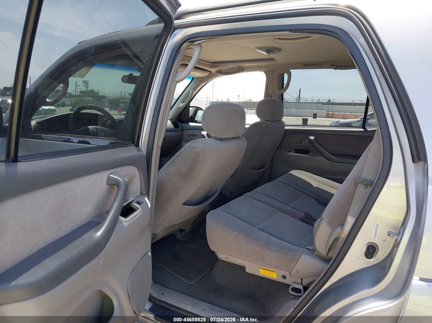 2003 Toyota Sequoia VIN 5TDZT34A33S145697 IAAI salvage auction — FRONT END, Salvage (California), sold $1,050 on 2026-08-01 (photo 8)