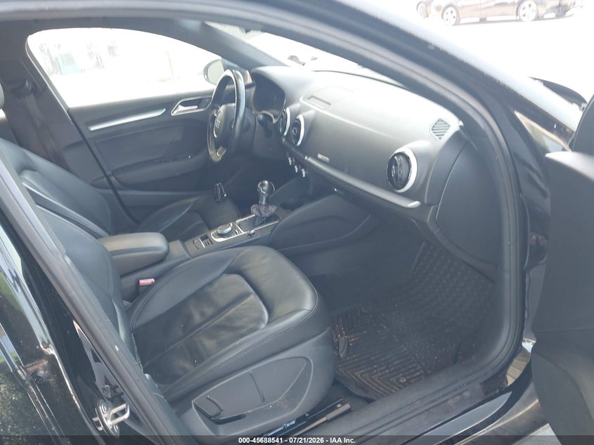 2016 Audi A3 VIN WAUA7GFF9G1114701 IAAI salvage auction — NORMAL WEAR, Clear (Maryland), sold $75 on 2026-07-29 (photo 5)