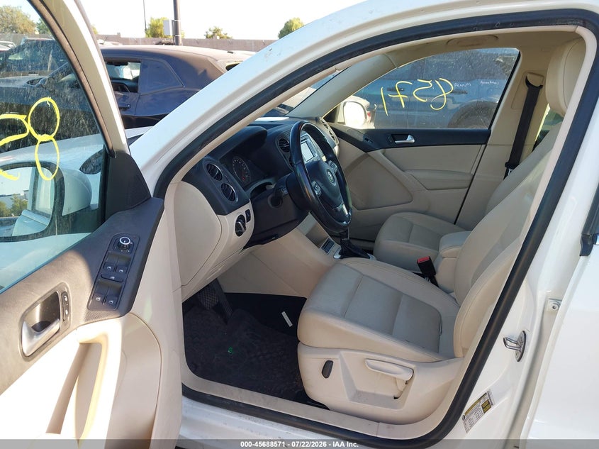 2013 Volkswagen Tiguan VIN WVGAV7AX6DW525802 IAAI salvage auction — REAR END, Salvage Certificate (California), sold $1,250 on 2026-07-31 (photo 5)