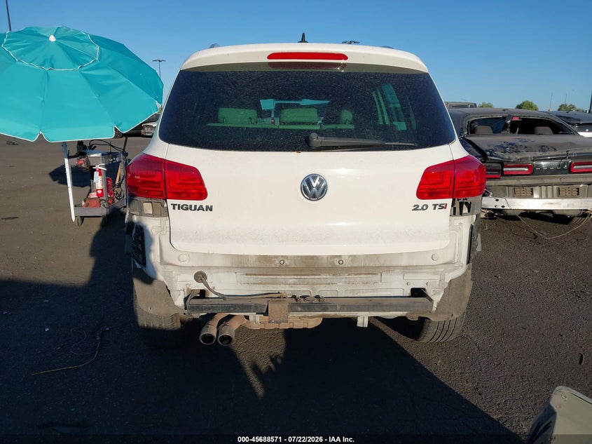 2013 Volkswagen Tiguan VIN WVGAV7AX6DW525802 IAAI salvage auction — REAR END, Salvage Certificate (California), sold $1,250 on 2026-07-31 (photo 6)