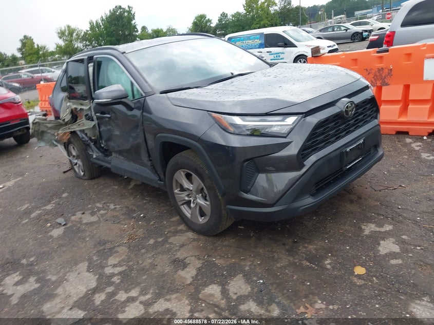 2023 Toyota Rav 4 VIN 2T3P1RFV5PW383720 — IAAI salvage auction photo