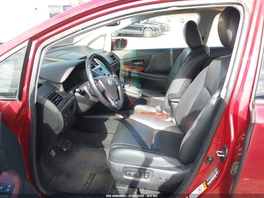 2010 Lexus Hs 250h VIN JTHBB1BA4A2027317 IAAI salvage auction — NORMAL WEAR, Clear - Dealer Only (California), sold $675 on 2026-07-29 (photo 5)