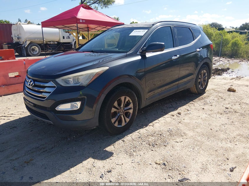 2015 Hyundai Santa fe VIN 5XYZU3LB5FG267499 IAAI salvage auction — NORMAL WEAR, Clear (Florida), sold $1,300 on 2026-07-28 (photo 2)