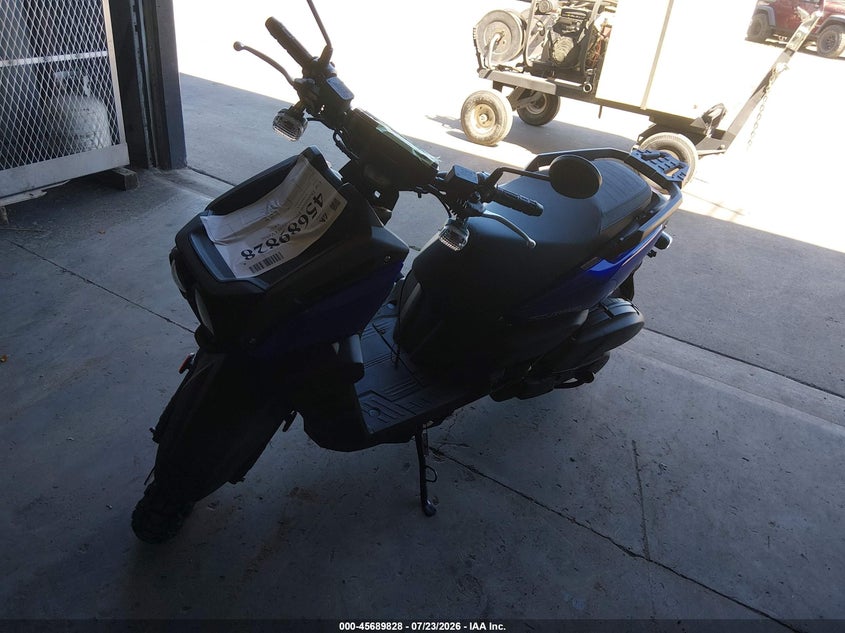 2022 Yamaha VIN RKRSEH9Y0NA003489 IAAI salvage auction — NORMAL WEAR, Wait Title, sold $325 on 2026-09-02 (photo 2)