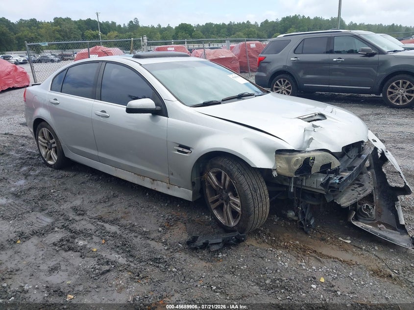 2009 Pontiac G8 VIN 6G2ER57739L239363 IAAI salvage auction — RIGHT FRONT, Rebuildable (Florida), sold $325 on 2026-09-03 (photo 1)