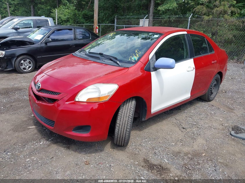 2007 Toyota Yaris VIN JTDBT923971014088 IAAI salvage auction — NORMAL WEAR, Clear (Maryland), sold $25 on 2026-07-29 (photo 2)