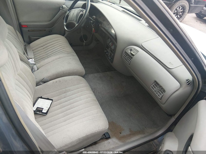1995 Pontiac Bonneville VIN 1G2HX52K6S4268996 IAAI salvage auction — LEFT SIDE, Clear (Colorado), sold $250 on 2026-08-18 (photo 5)