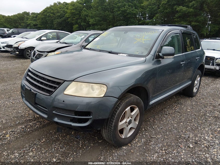 2005 Volkswagen Touareg VIN WVGBG77L65D018253 IAAI salvage auction — REAR END, Bill Of Sale (New York), sold $450 on 2026-08-04 (photo 2)