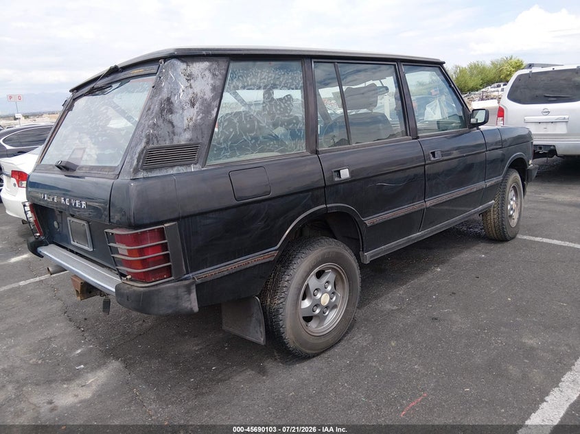 1994 Land rover RANGE ROVER VIN SALHC1344RA639965 IAAI salvage auction — NORMAL WEAR, Clear (Nevada), sold $2,400 on 2026-07-31 (photo 4)