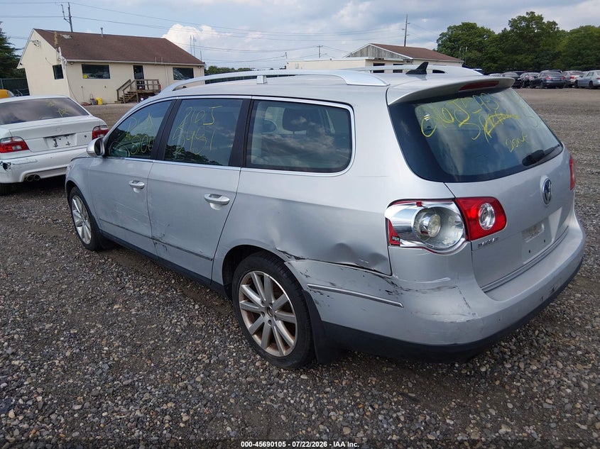 2010 Volkswagen Passat VIN WVWXK7AN9AE155727 IAAI salvage auction — SIDE, Bill Of Sale (New York), sold $425 on 2026-08-04 (photo 3)