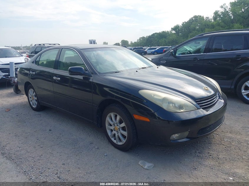 2003 Lexus Es 300 VIN JTHBF30G136015564 IAAI salvage auction — NORMAL WEAR, Clear (Kansas), sold $250 on 2026-07-29 (photo 1)