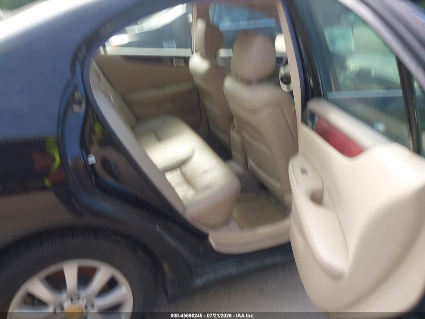 2003 Lexus Es 300 VIN JTHBF30G136015564 IAAI salvage auction — NORMAL WEAR, Clear (Kansas), sold $250 on 2026-07-29 (photo 8)